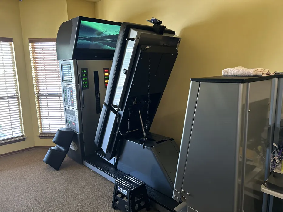 Advanced Chiropractic Therapy Machine In Treatment Room